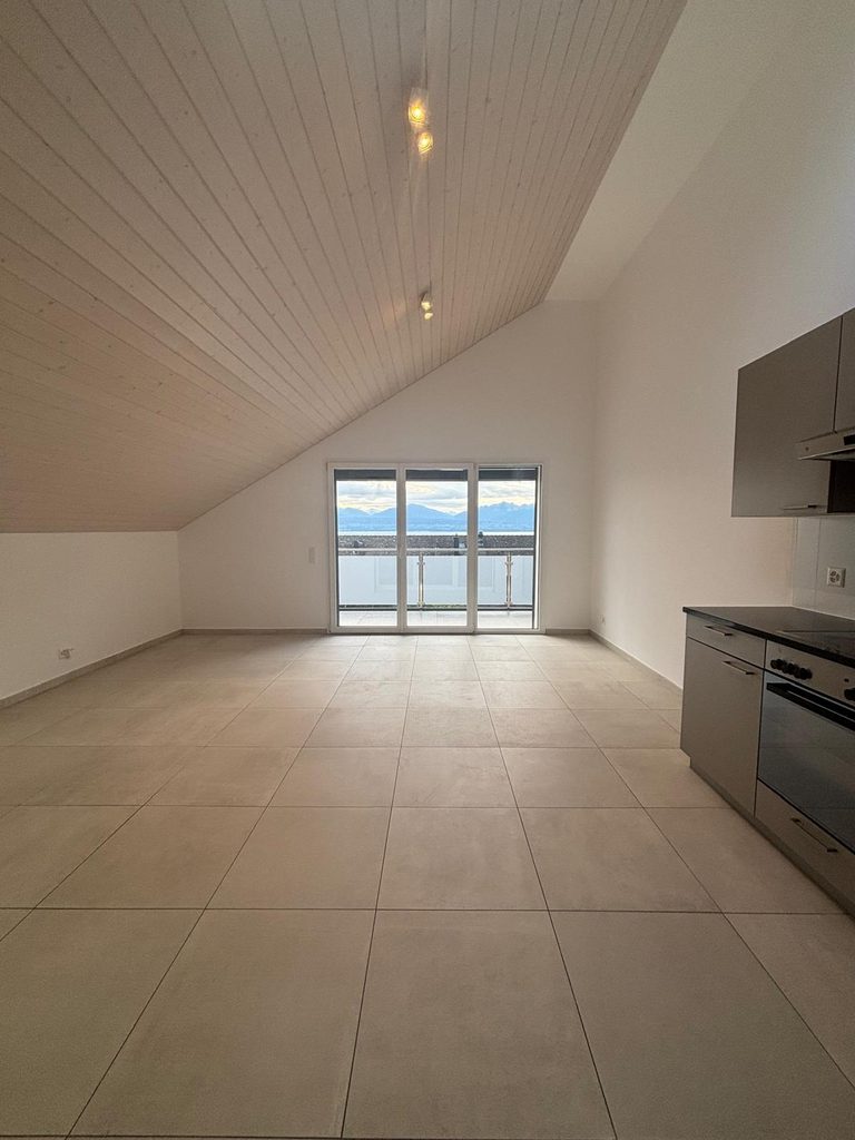 Charmant Appartement 4,5 pièces au 2ème étage – 1162 ST-PREX