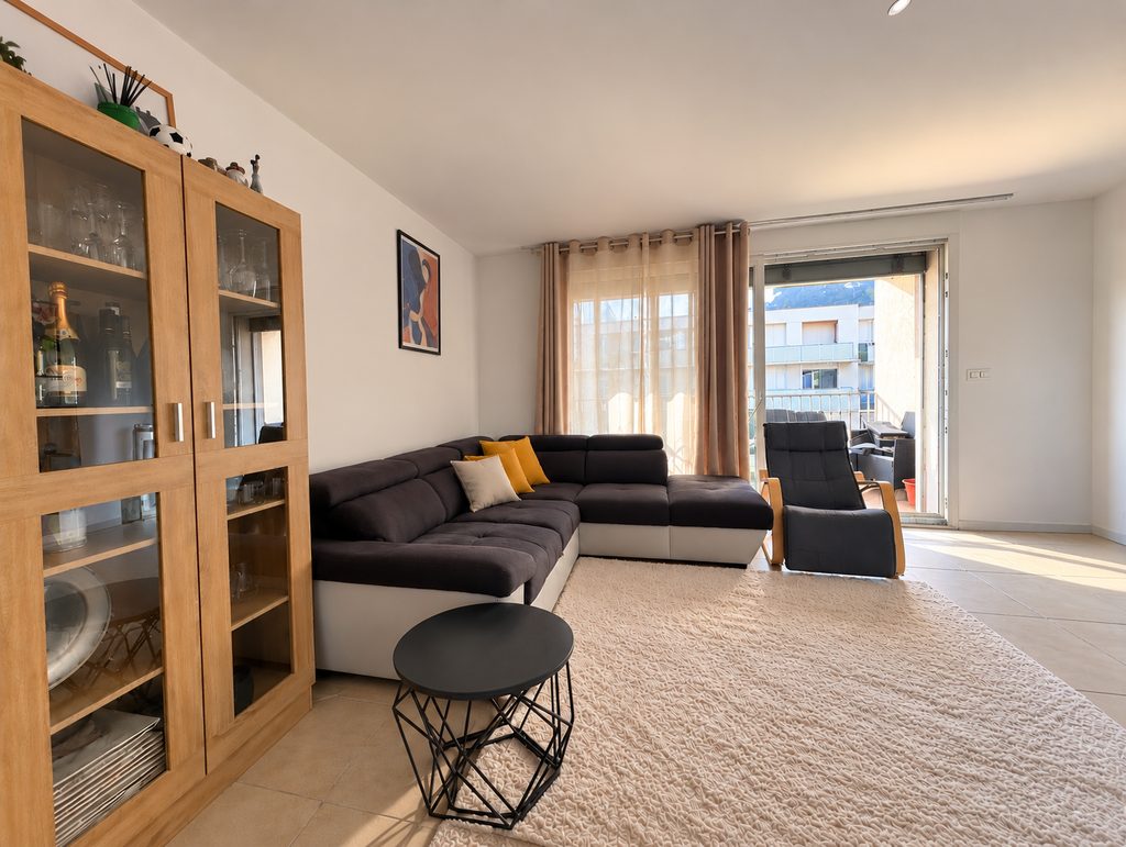À louer – appartement de 4.5 pièces au 2ème étage