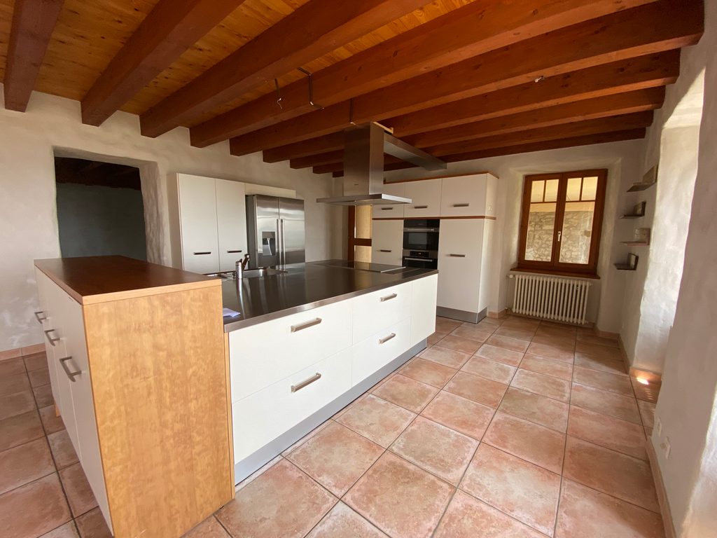 A louer, grand appartement