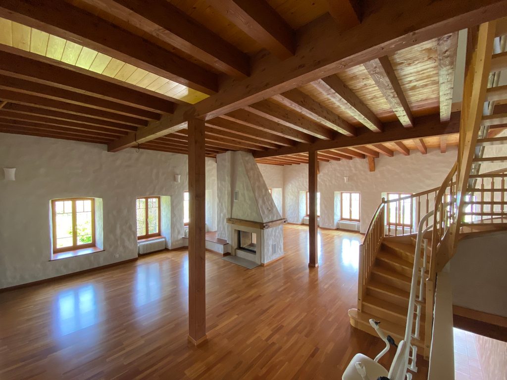 A louer, grand appartement