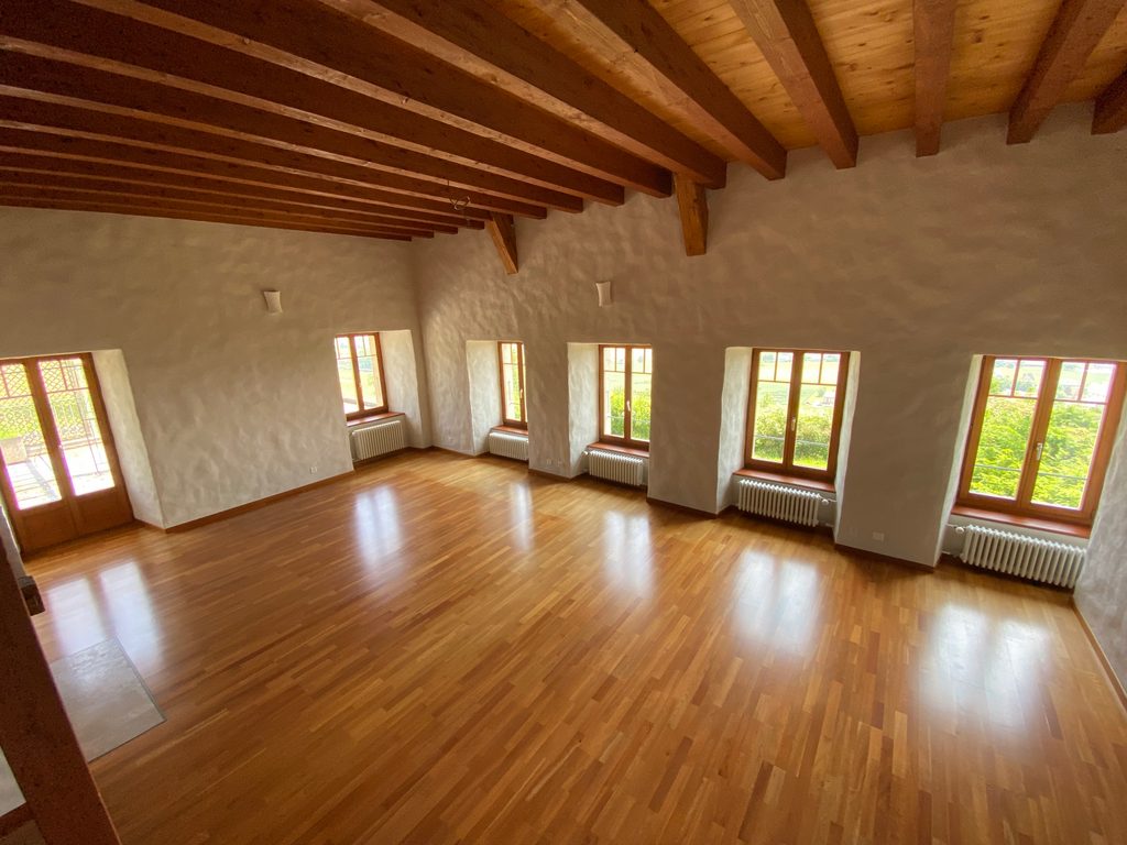 A louer, grand appartement