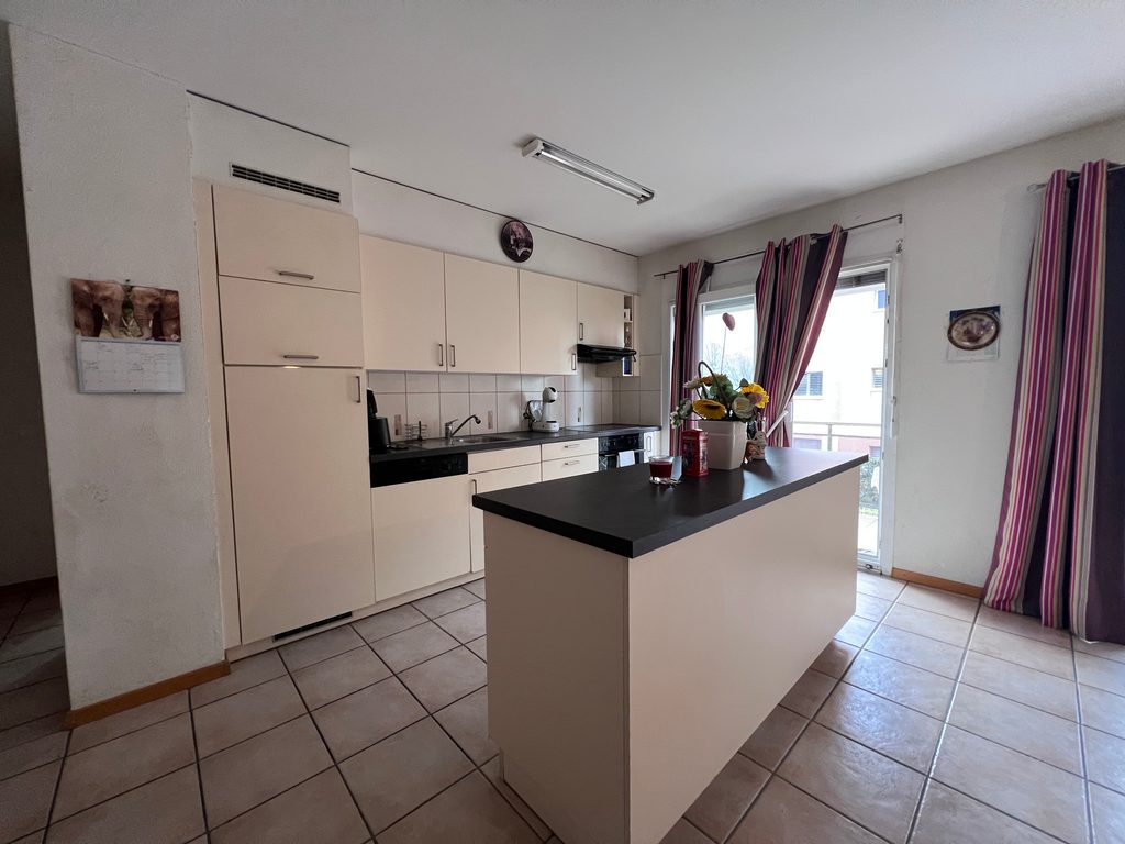Appartement 4.5 pièces au 1er étage