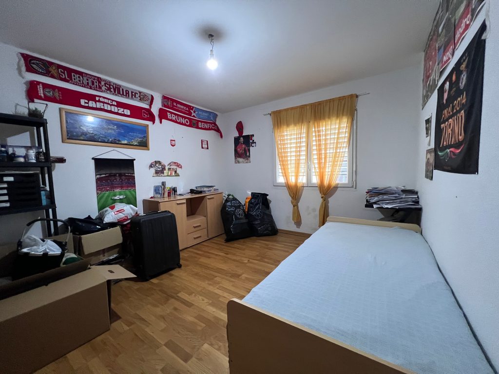 Appartement 4.5 pièces au 1er étage