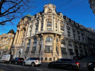 appartement-de-3-5-pieces-au-5eme-etage-au-coeur-d-1
