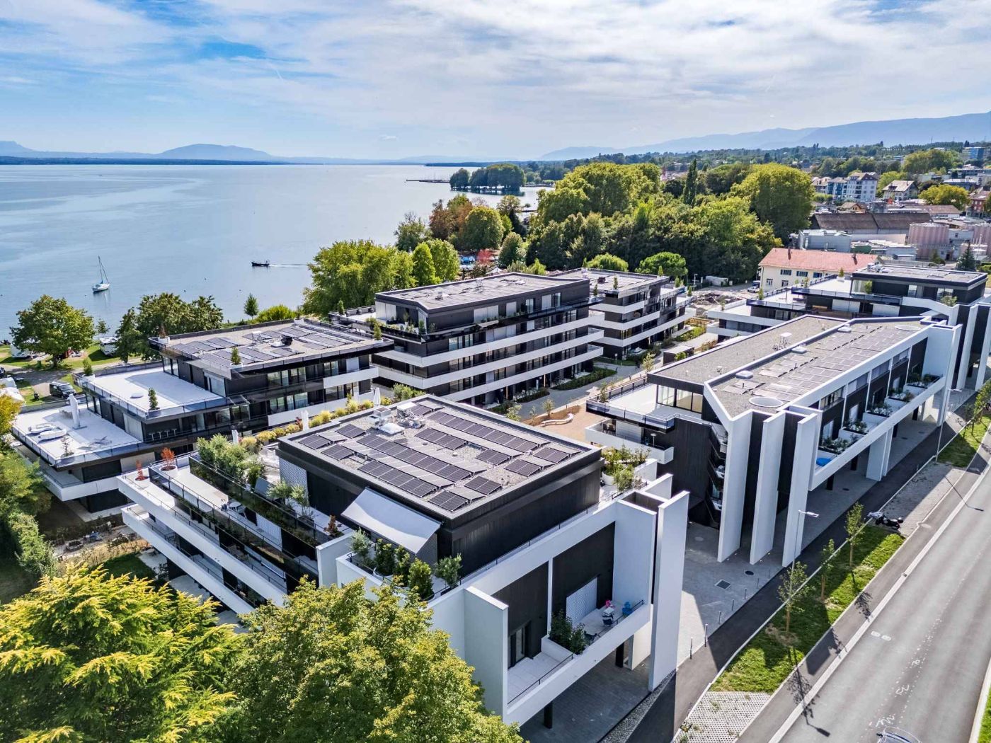 Appartement de 3,5 pièces neuf avec terrasse et jardin
