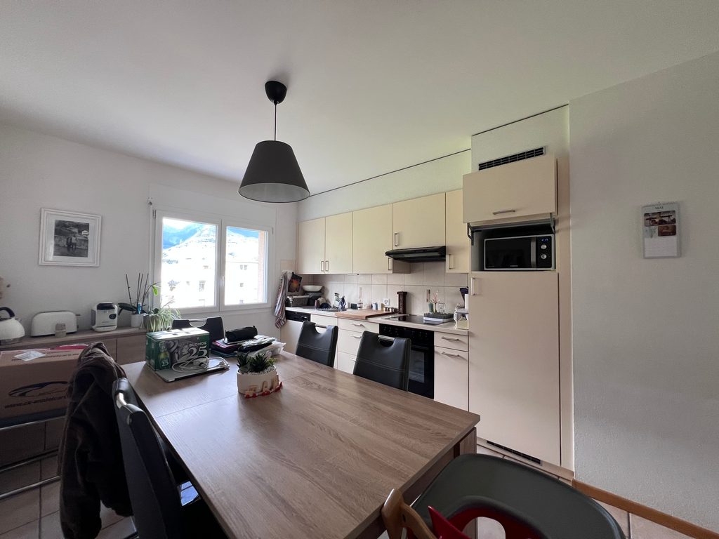 Appartement de 3.5 pièces proche de la gare de Conthey