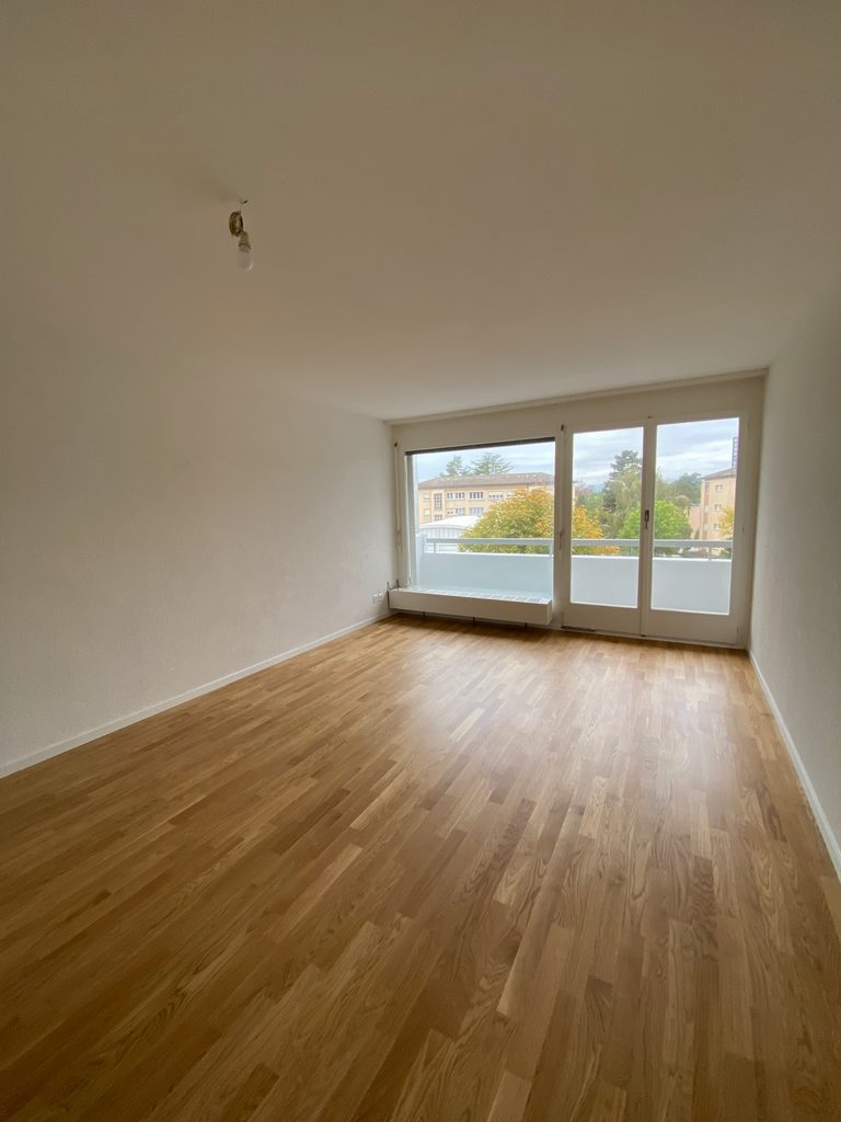 Appartement entièrement rénové de 3,5 pièces à Yverdon-les-Bains