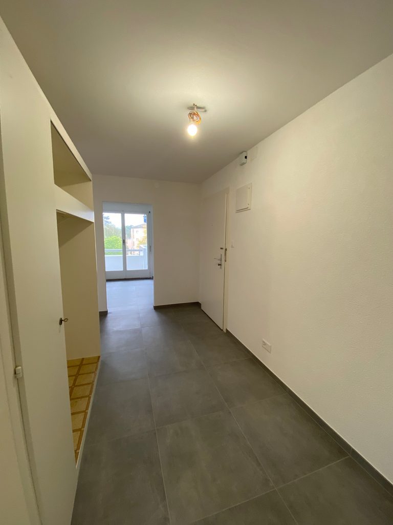 Appartement entièrement rénové de 3,5 pièces à Yverdon-les-Bains