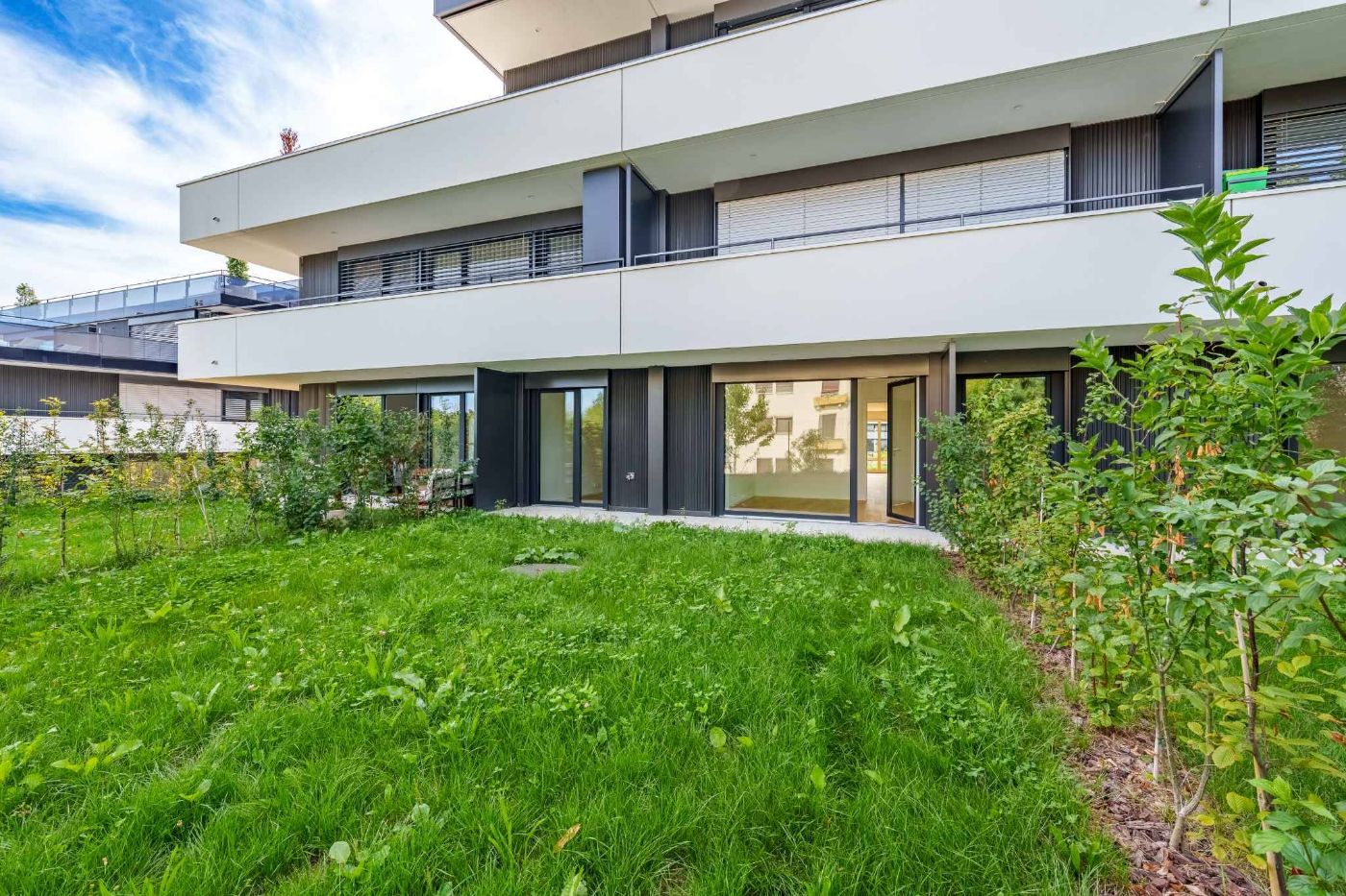 Appartement neuf avec terrasse et jardins
