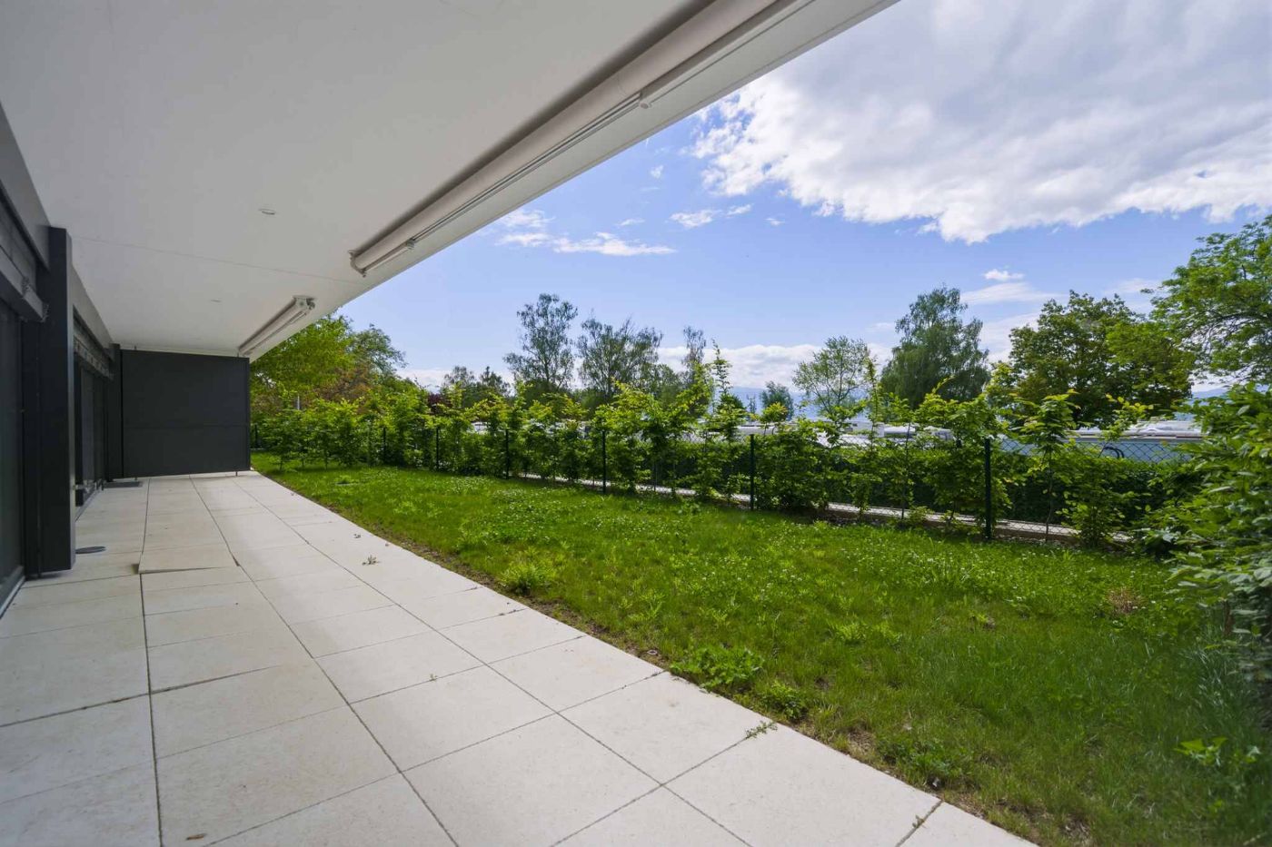 Appartement neuf de 3.5 pièces avec terrasse et jardin privatif