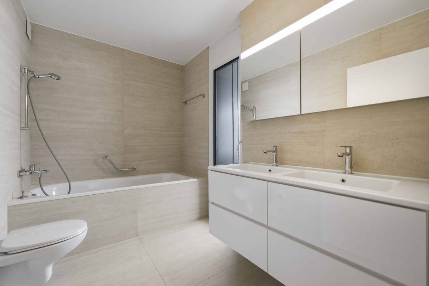Appartement neuf de standing – 4.5 pièces en angle avec balcon de 76m² – Vue lac