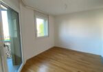 Appartement rénové avec balcon