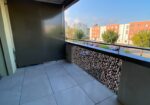 Appartement rénové avec balcon