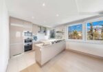 Appartement rénové de 5.5 pièces avec vue panoramique sur le lac et les montagnes