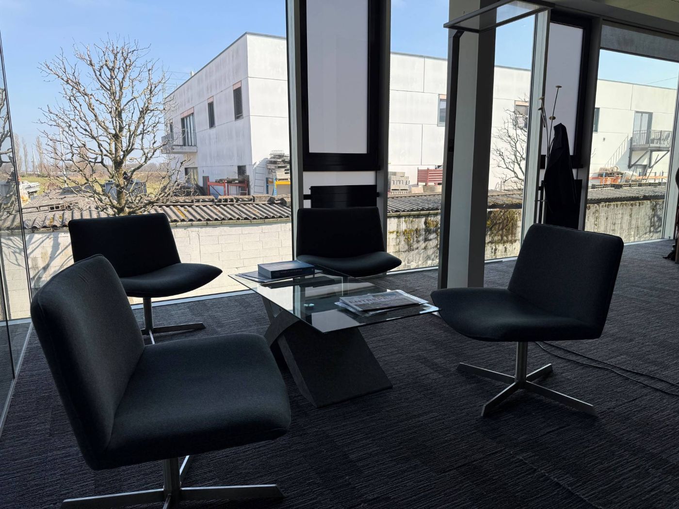 Beaux bureaux divisibles  idéalement situés