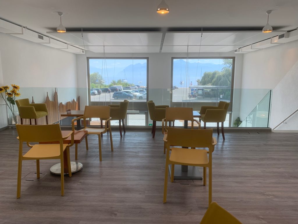 Belle arcade de 136m2 avec mezzanine, idéalement située à Morges