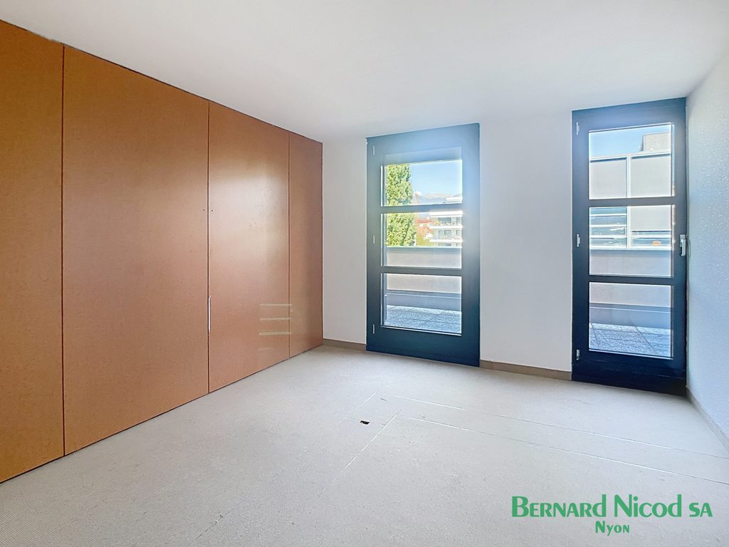 Bureau de 232 m2 idéalement situé au centre de Nyon