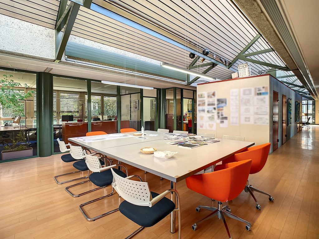 Bureau moderne sis à Nyon