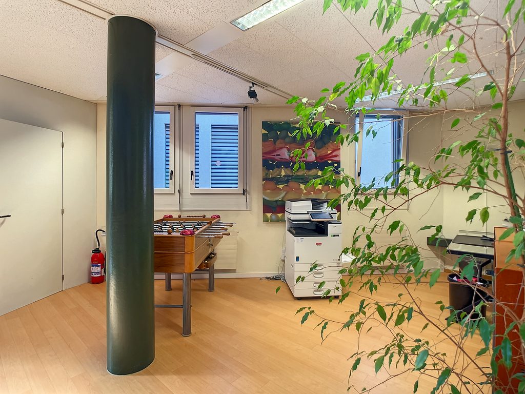 Bureau moderne sis à Nyon