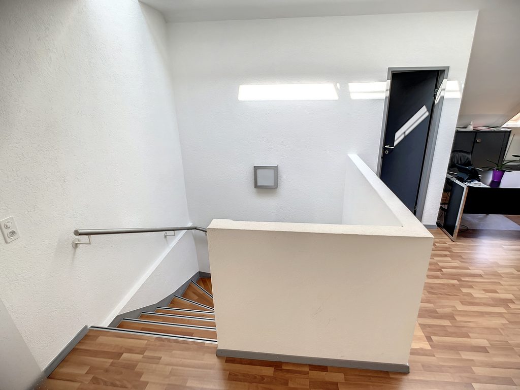 Centre-ville de Nyon, bureau de 95 m2 idéalement situé