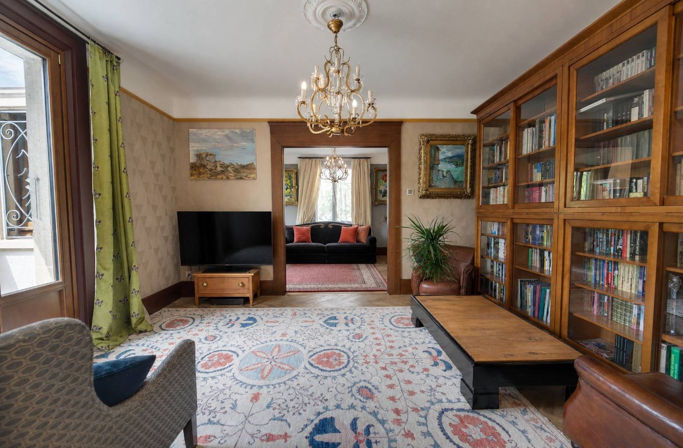 Exclusif: Maison de Maître aux allures de château – 9 pièces