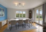 Exclusivité: Maison individuelle de 7.5 pièces               Beau jardin avec piscine