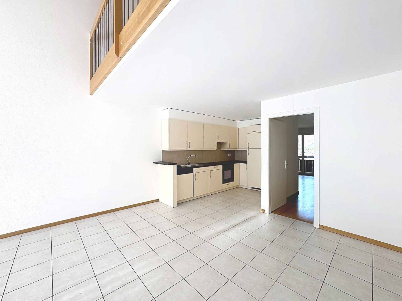 Grand 4.5 pièces de 137.7 m2 avec mezzanine et balcons couverts