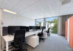Grande surface de bureaux moderne et modulable