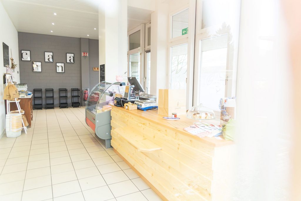 Local commercial d&rsquo;env. 200 m2 – Grives 4