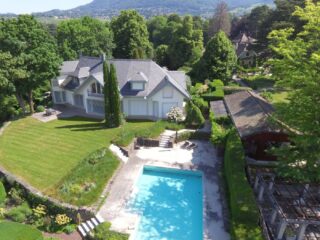 luxueuse-propriete-avec-vue-panoramique-1