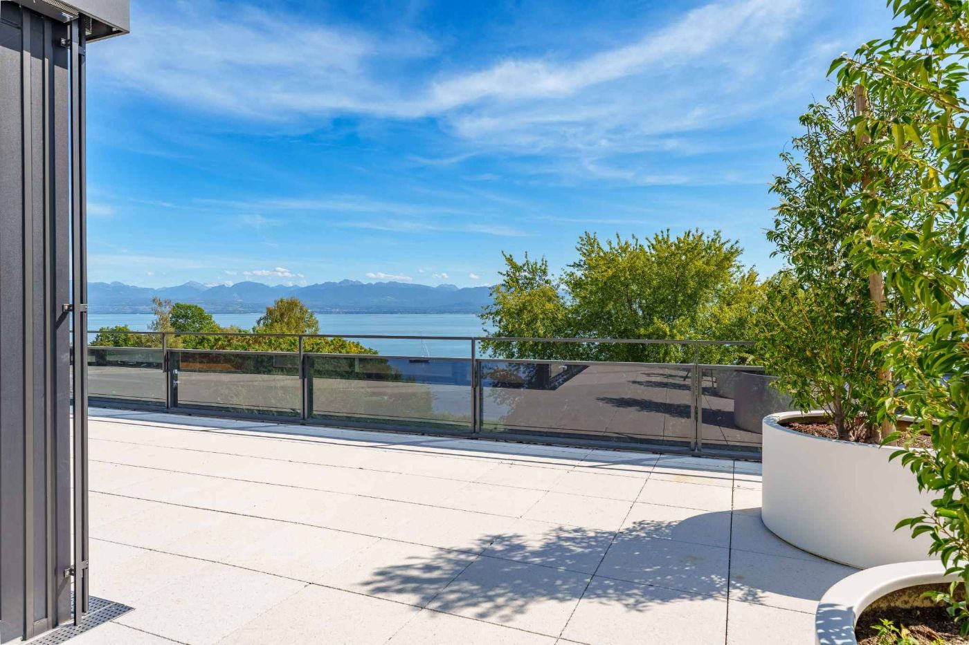 Magnifique attique neuf de 5.5 pièces – Rooftop exclusif à 360°