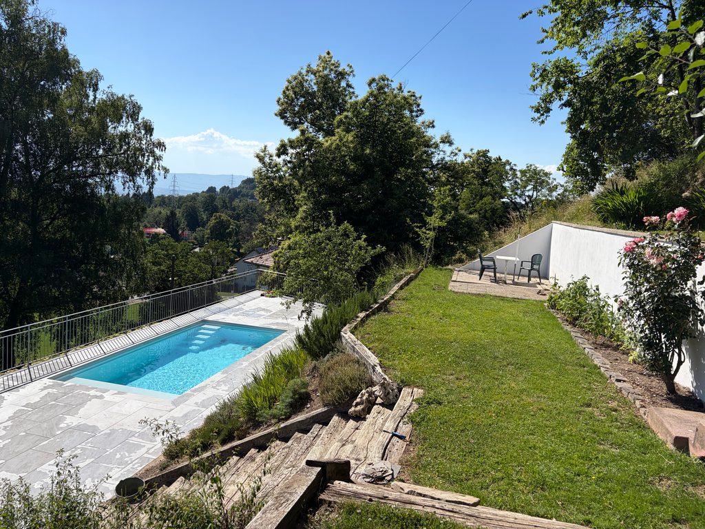 Magnifique villa avec piscine à Épalinges