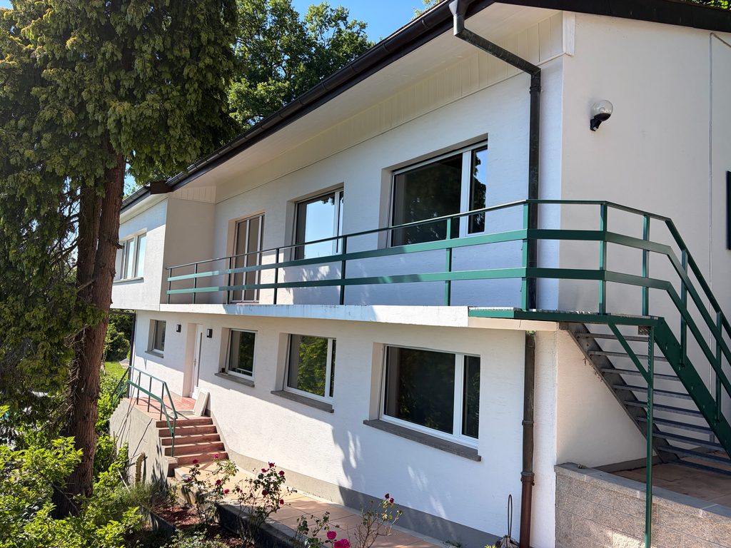 Magnifique villa avec piscine à Épalinges