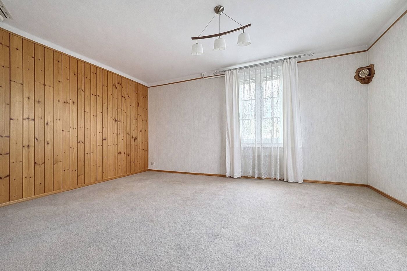 Maison individuelle de 4.5 pièces avec terrasses et jardin