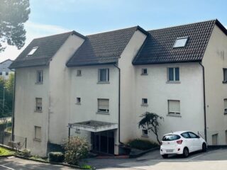 place-de-parc-exterieure-1-3