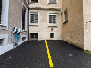 place-de-parc-sous-gare-a-louer-1