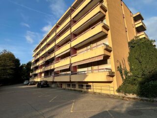 places-de-parc-exterieures-lausanne-proche-du-cent-1