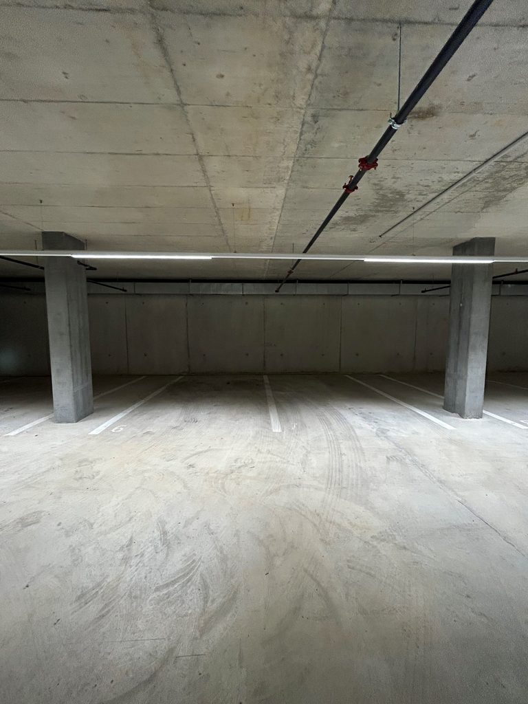 Places de parc intérieures à louer – Renens