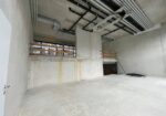 Spacieuse arcade contemporaine de 132 m², adaptée à de multiples activités