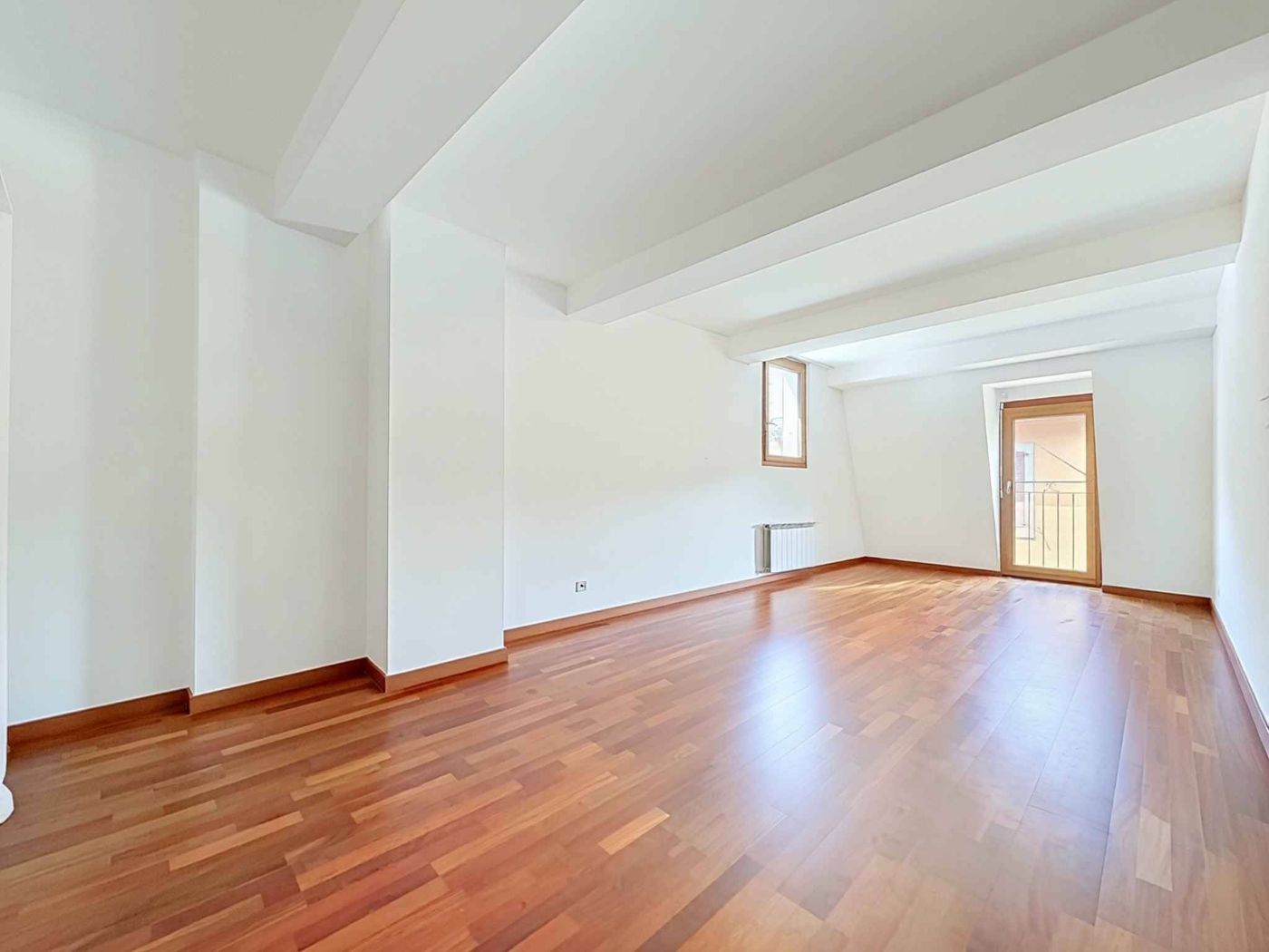 Spacieux appartement de 3,5 pièces au cœur du Vieux-Montreux