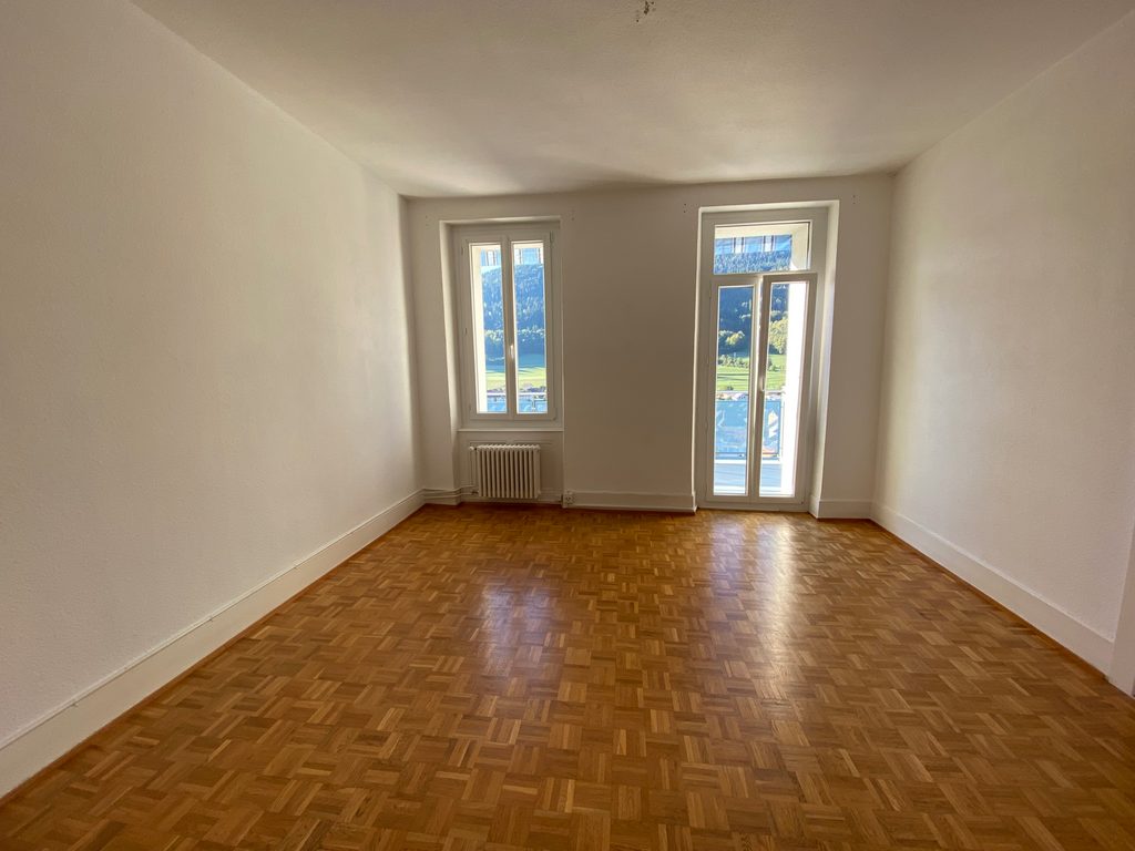 Spacieux balcon avec vue dégagée