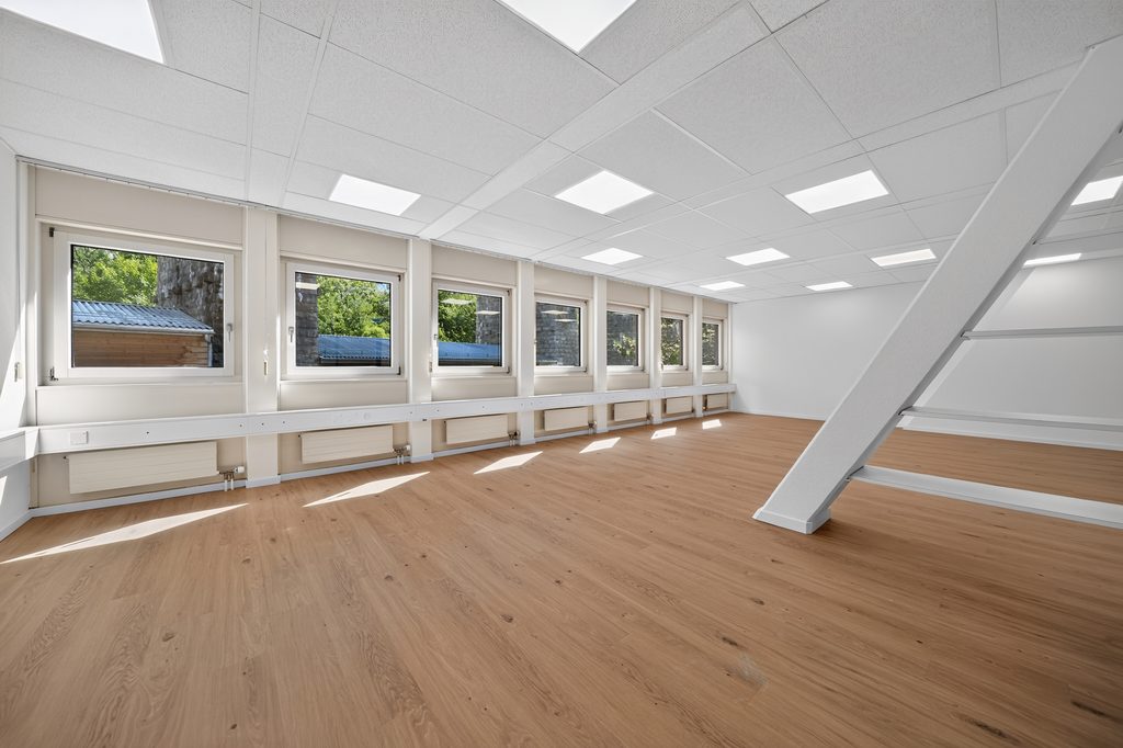Spacieux bureau de 106m2 à louer sur Pully !