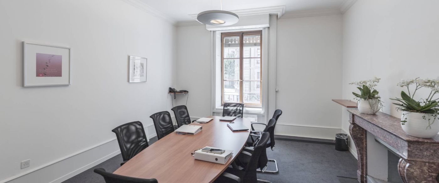 SPLENDIDE SURFACE DE BUREAUX DANS UN QUARTIER PRESTIGIEUX