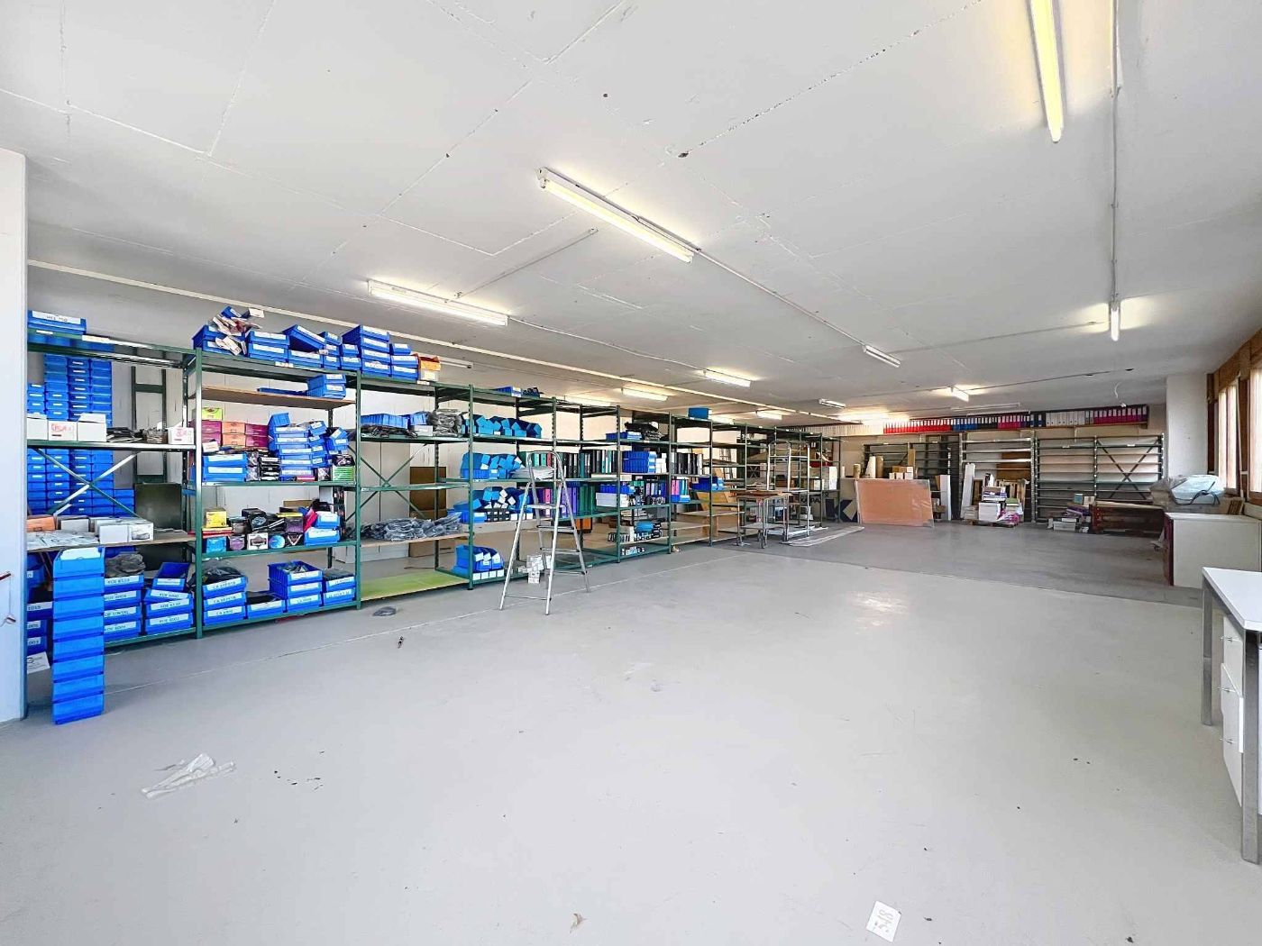 Surface administrative / artisanale de 175 m2