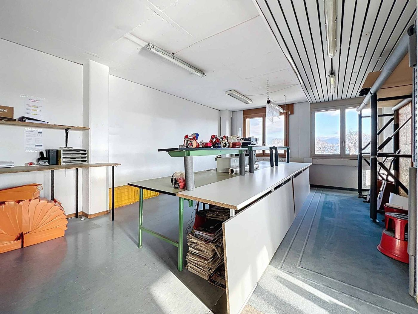 Surface administrative / artisanale de 250m2
