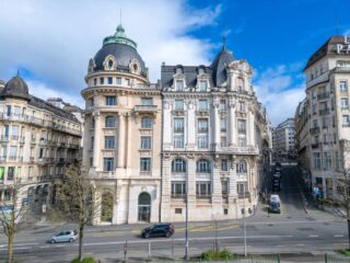 surface-unique-au-centre-ville-de-517-m2-en-arcade-1
