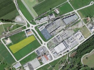 terrain-avec-emplacement-ideal-au-coeur-d-un-pole-1