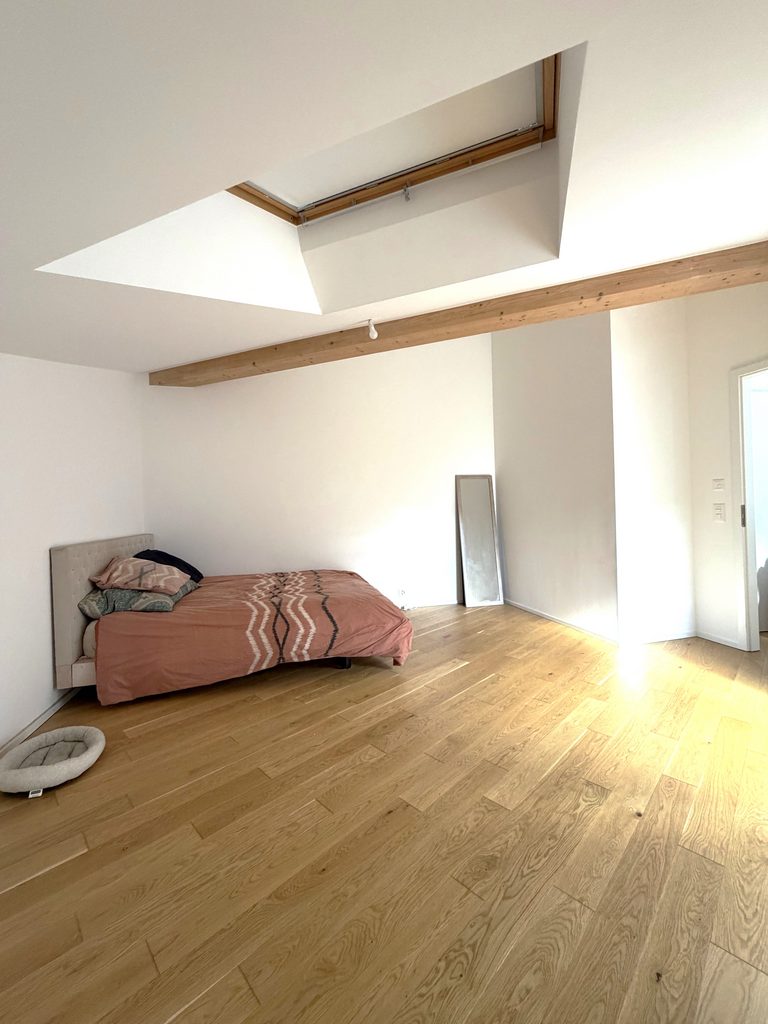 Vallorbe – Joli appartement au dernier étage avec balcon-terrasse