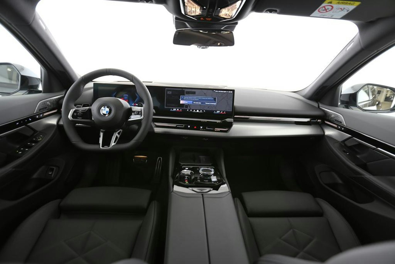 BMW 520d xDrive Touring – voiture neuve à vendre à Crissier