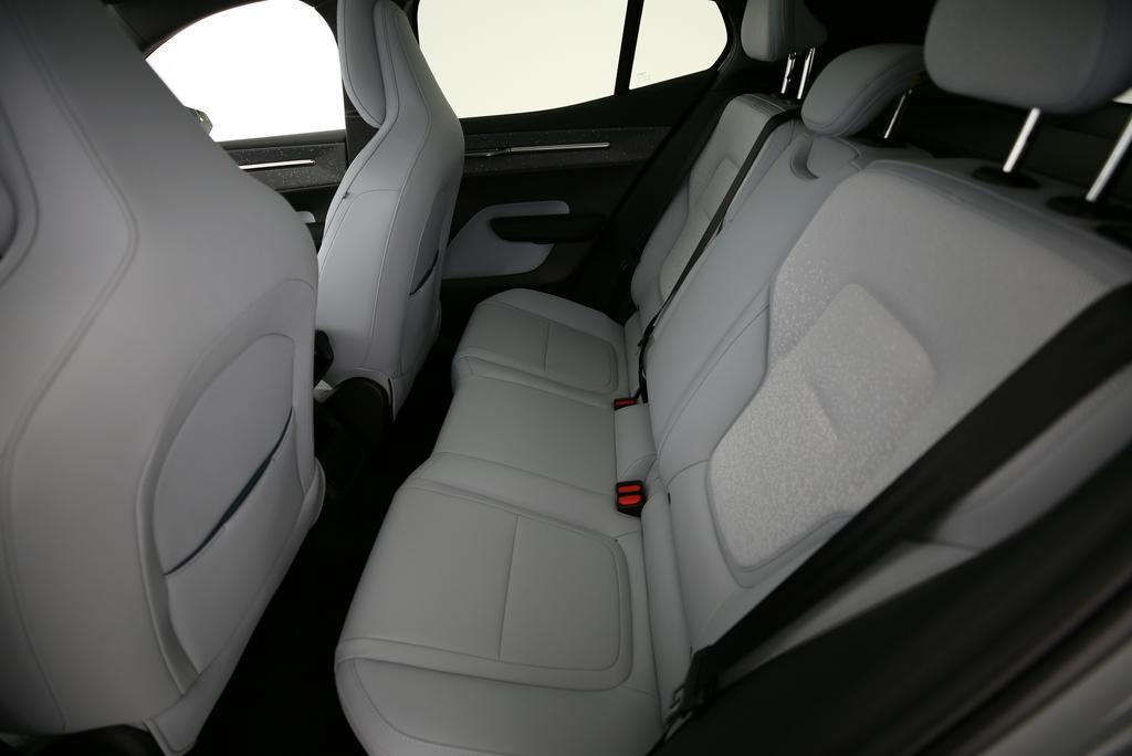 Volvo EX30 E60 Twin Ultra Performance AWD – voiture neuve à vendre à Crissier